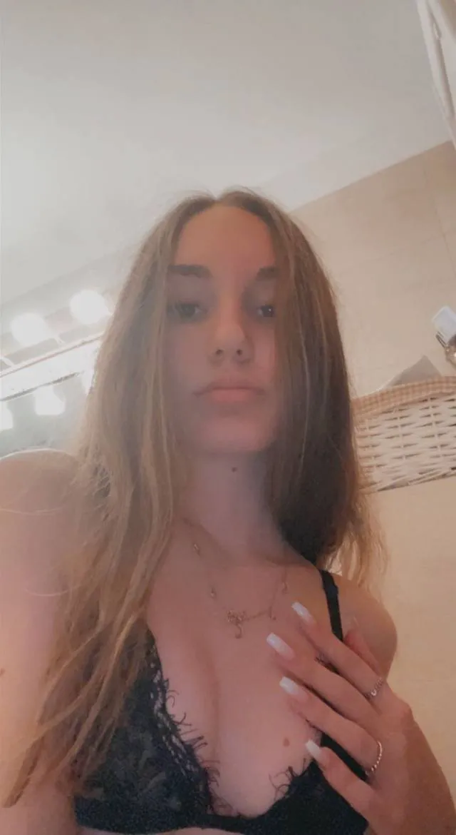 Ayyrosee48