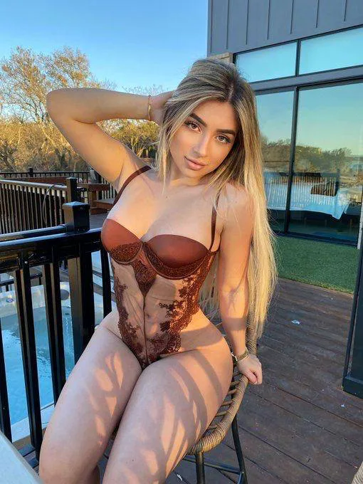 Annie Vera