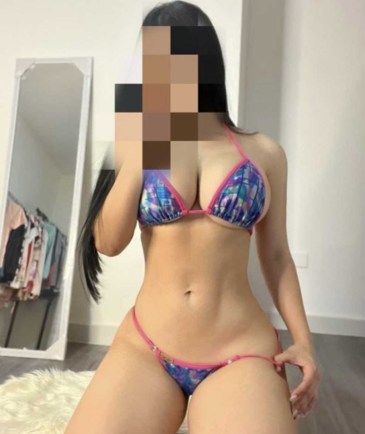 3213920986