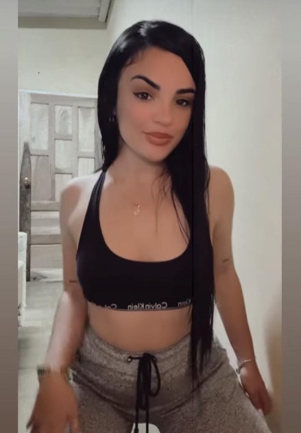 Ashley 